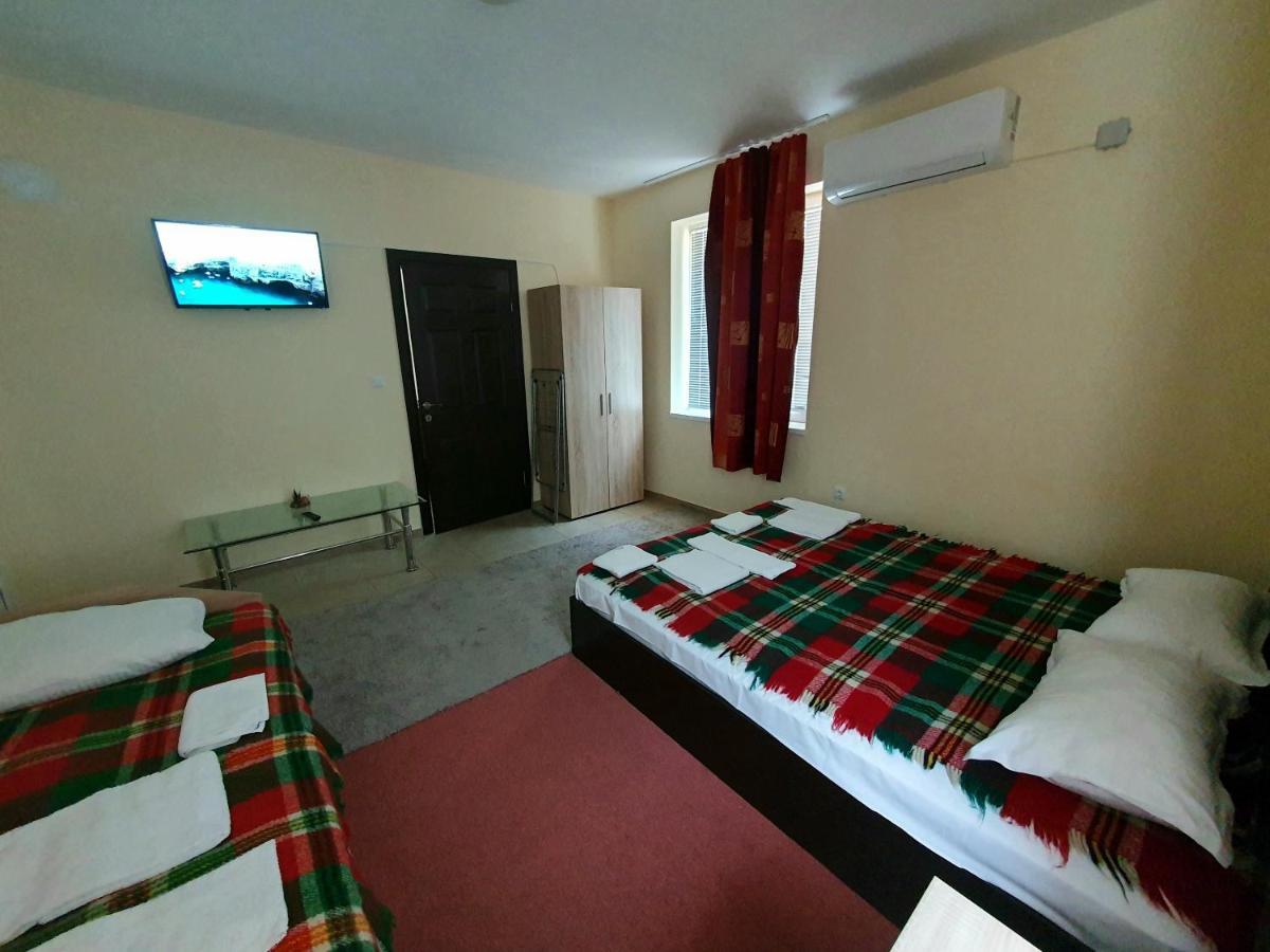 Viriks Hotel Burgas Exterior foto