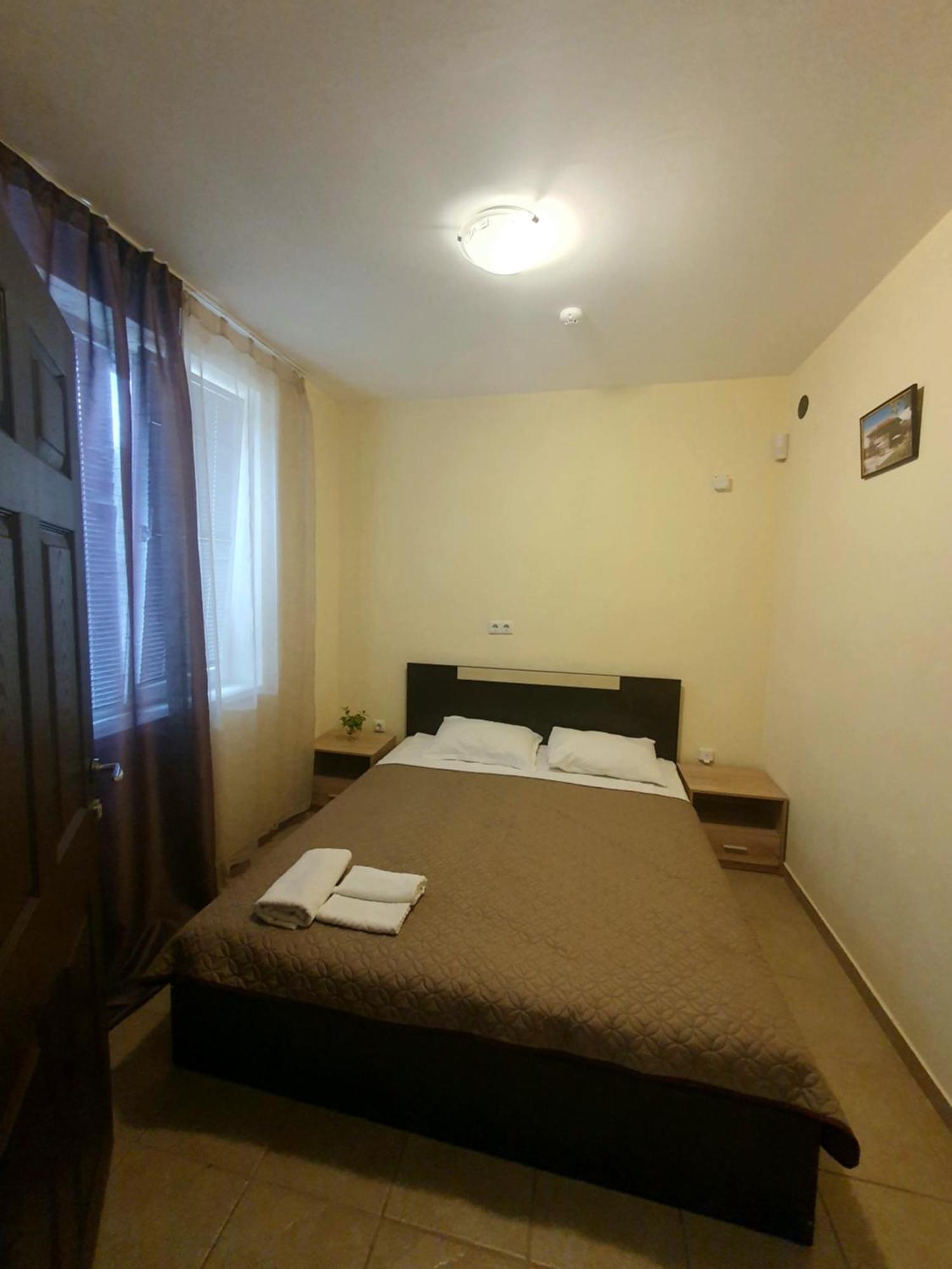 Viriks Hotel Burgas Exterior foto