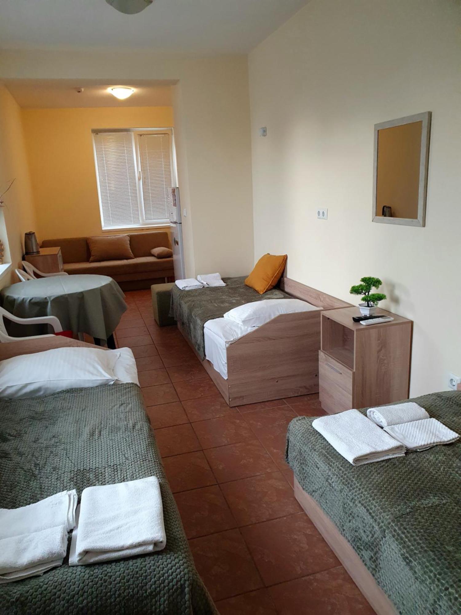 Viriks Hotel Burgas Exterior foto